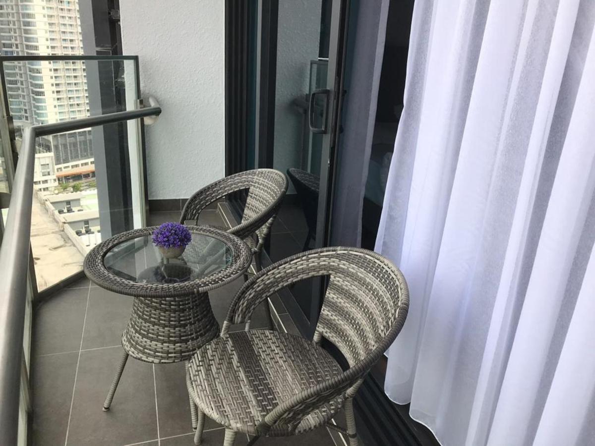 נוסג'יה Almas Suites Puteri Harbour מראה חיצוני תמונה