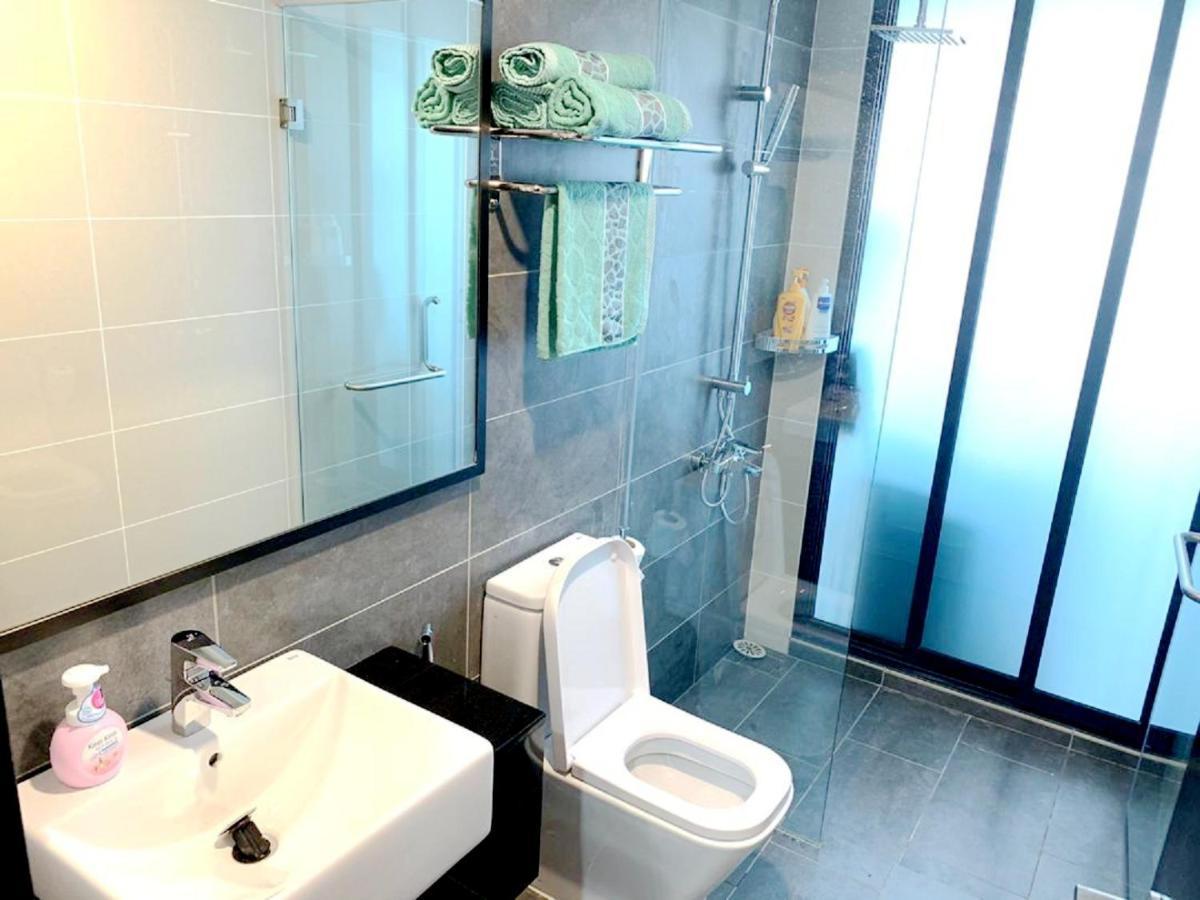 נוסג'יה Almas Suites Puteri Harbour מראה חיצוני תמונה