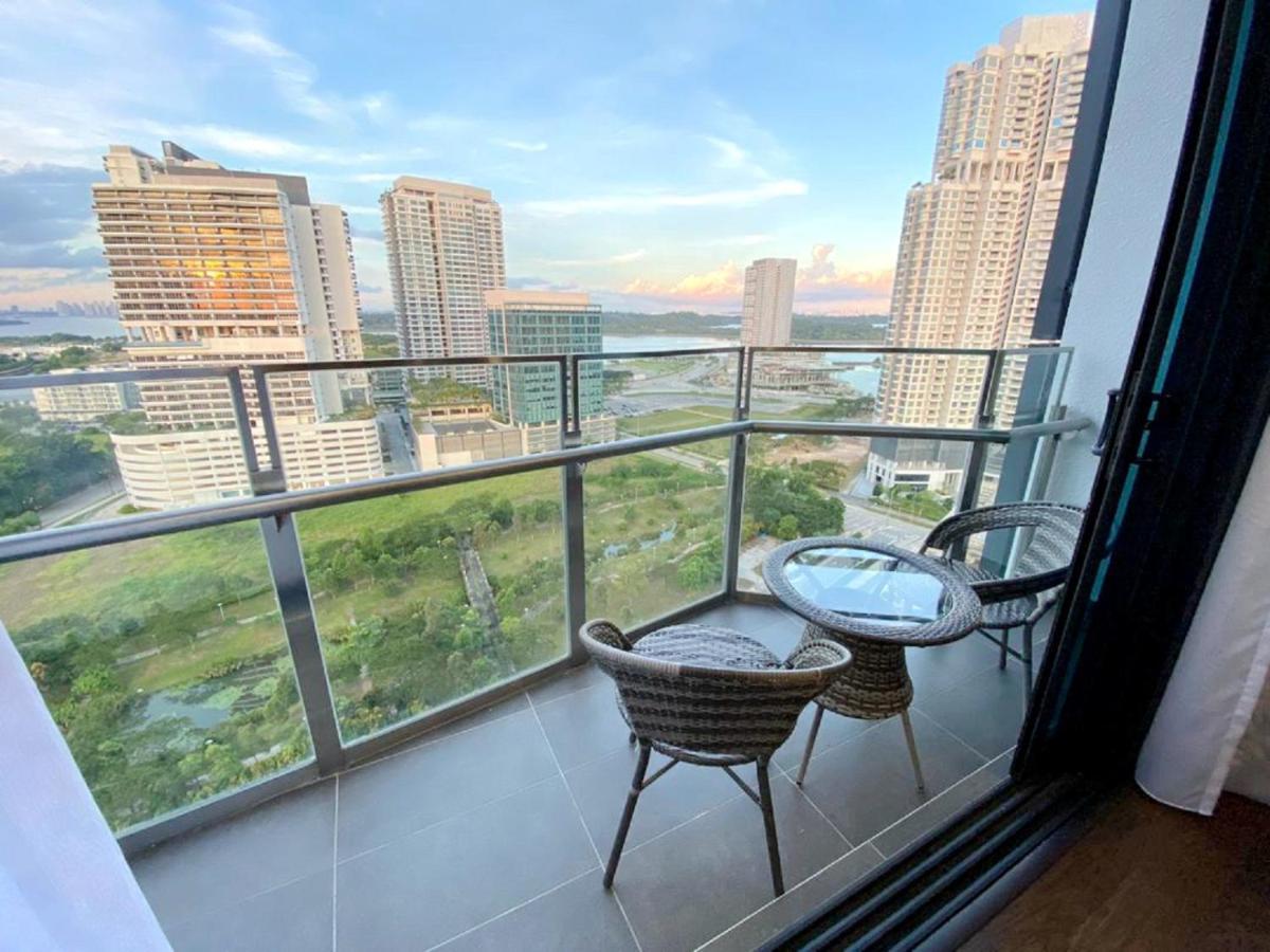 נוסג'יה Almas Suites Puteri Harbour מראה חיצוני תמונה