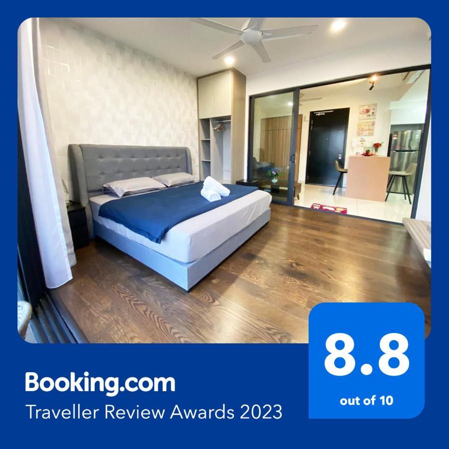 נוסג'יה Almas Suites Puteri Harbour מראה חיצוני תמונה