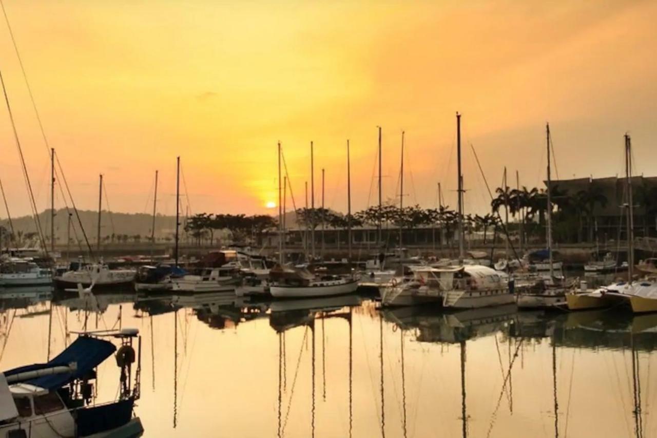 נוסג'יה Almas Suites Puteri Harbour מראה חיצוני תמונה