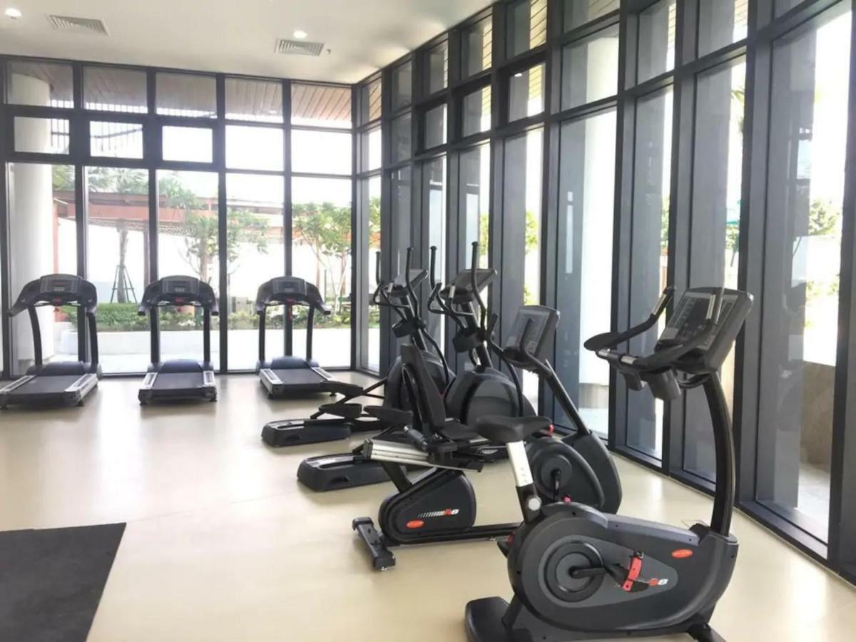 נוסג'יה Almas Suites Puteri Harbour מראה חיצוני תמונה